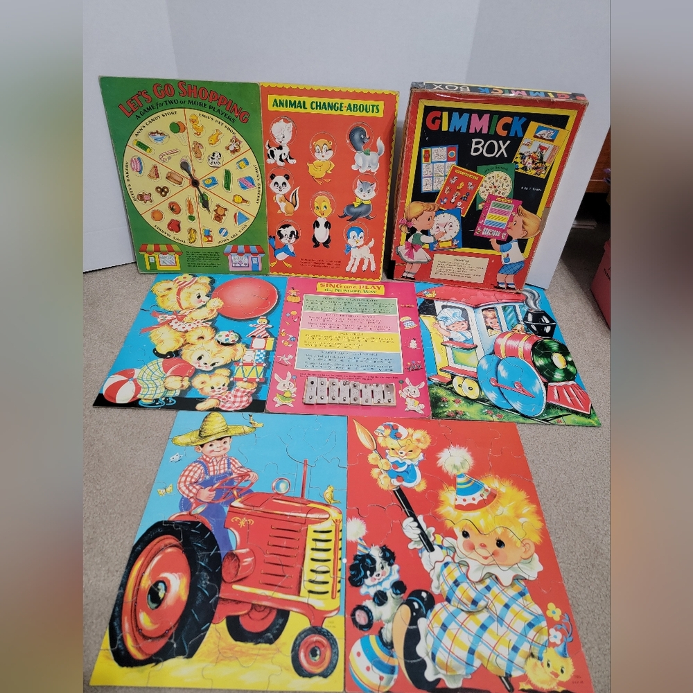 Saalfield Vintage Gimmick Box 4 Puzzles Sing And Play, Spinner Shopping Children